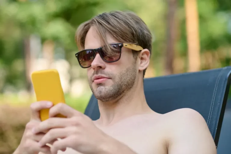 how to attract a gay sugar daddy online